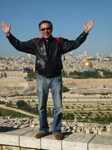 Dr Kameel Majdali